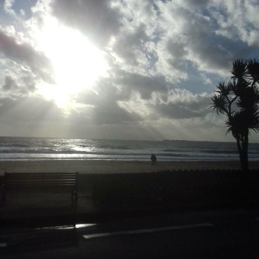 פורנישי Le Studio Gallieni, Face Mer, Vous Accueille En Ete Comme En Hiver! מראה חיצוני תמונה